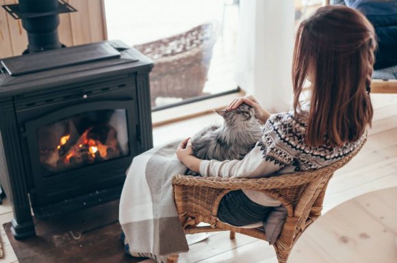 Les avantages d'un poêle à bois pour chauffer une maison - Le Tampon - PROCHAUFECO
